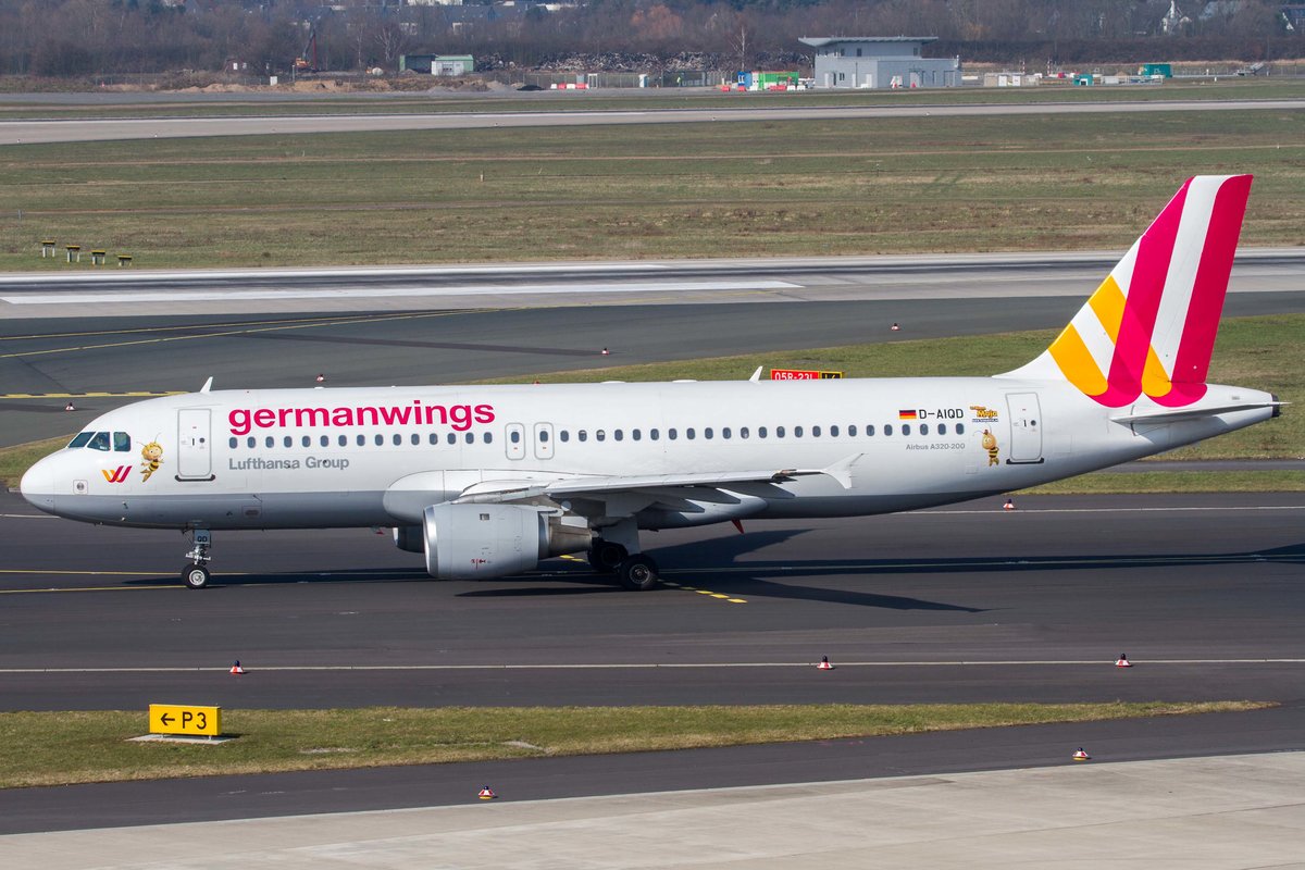 Germanwings (4U-GWI), D-AIQD  Biene Maja-Sticker , Airbus, A 320-211, 10.03.2016, DUS-EDDL, Düsseldorf, Germany 