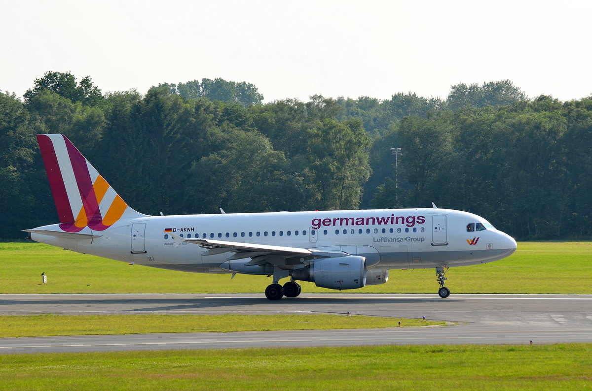 Germanwings Airbus A319-100 D-AKNH beim Start in Hamburg Fuhlsbüttel am 22.06.16
