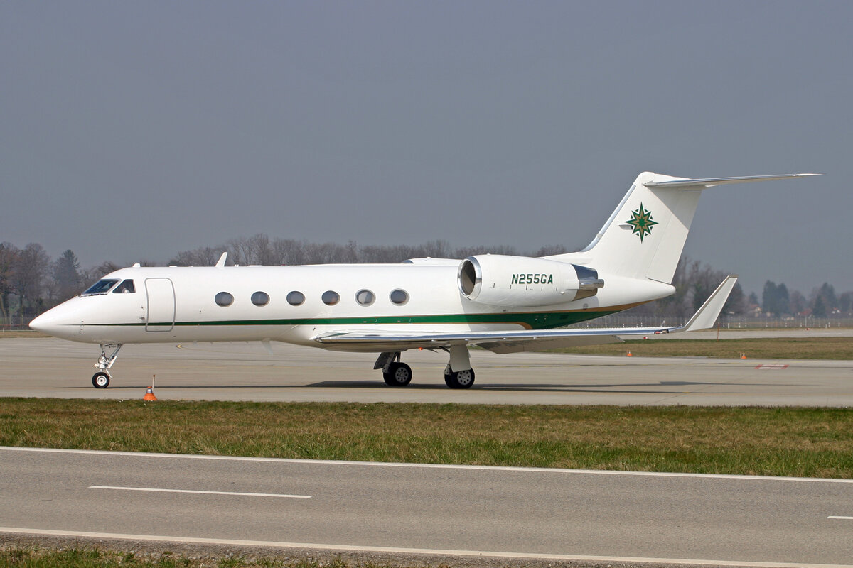 Gulfstream Aerospace Corp., N255GA, Gulfstream G-IV, msn: 1055, 16.März 2007, GVA Genève, Switzerland.