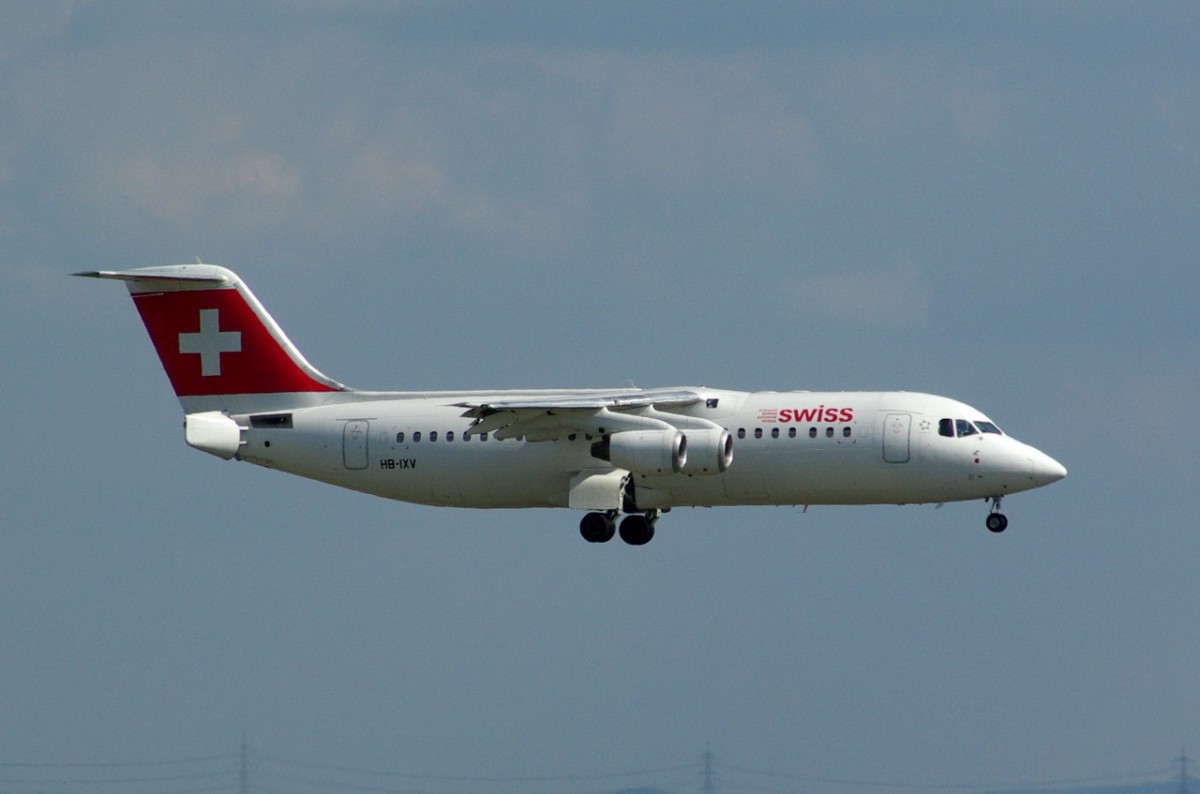 HB-IXV Swiss Avro RJ100 British Aerospace   Anflug auf Frankfurt am 15.07.2014