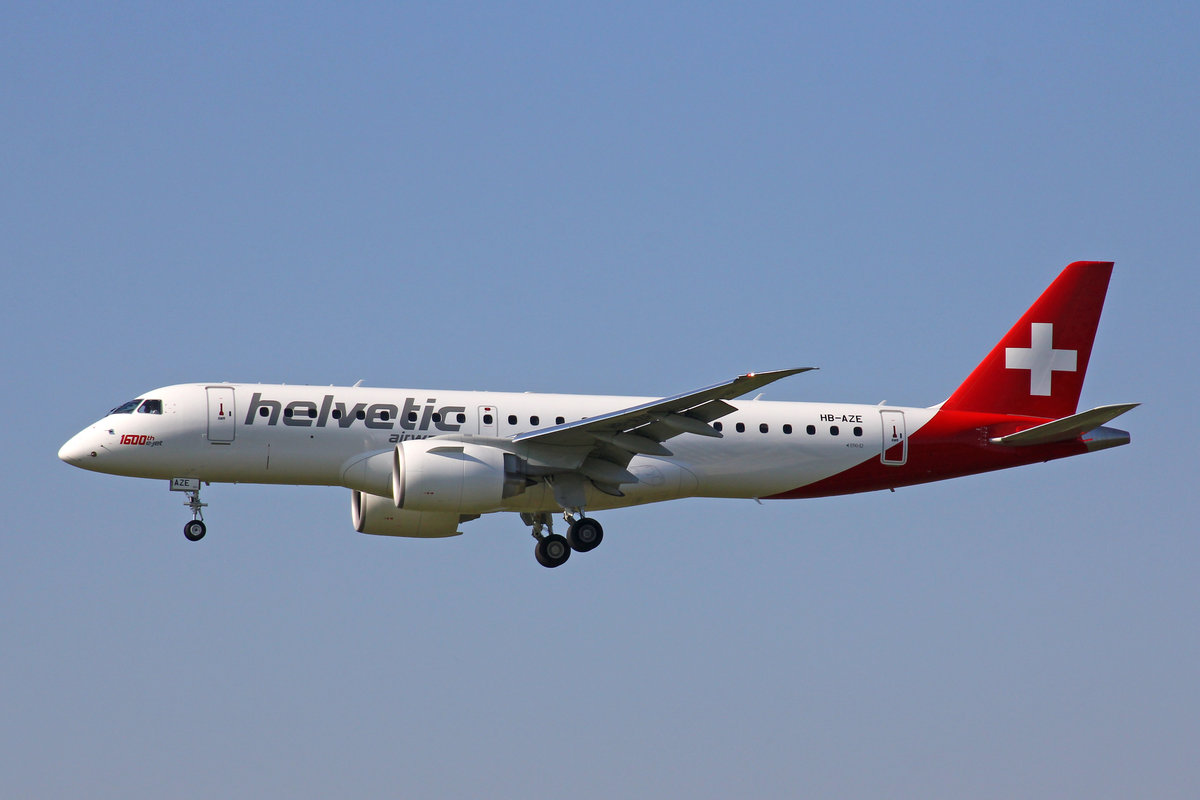Helvetic Airways, HB-AZE, Embraer 190-E2, msn: 19020038,  1600th e-jet , 15.September 2020, ZRH Zürich, Switzerland.