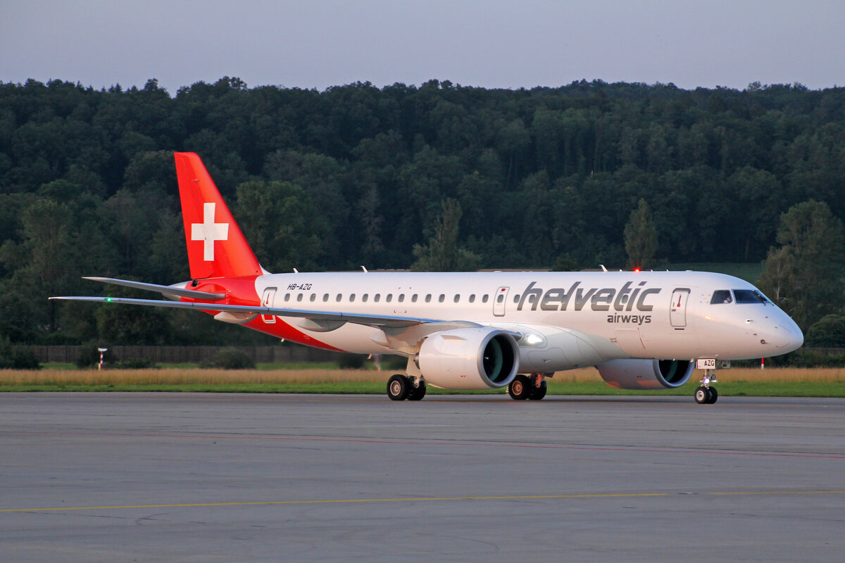 Helvetic Airways, HB-AZG, Embraer E190-E2, msn: 19020036, 21.Juli 2021, ZRH Zürich, Switzerland.