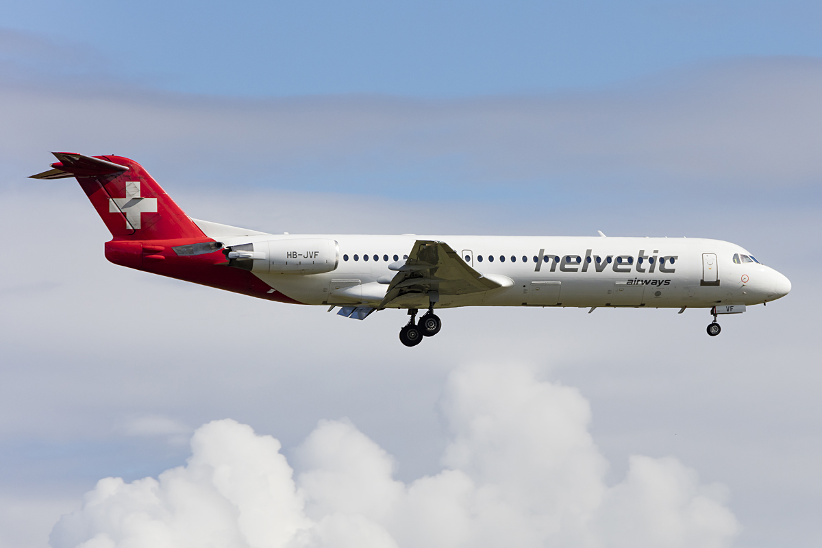 Helvetic Airways, HB-JVF, Fokker, F-100, 03.10.2016, ZRH, Zürich, Switzerland