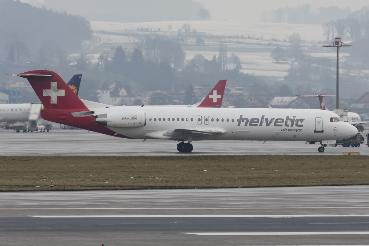 Helvetic Airways, HB-JVH, Fokker, F-100, 23.01.2016, ZRH, Zürich, Switzerland


