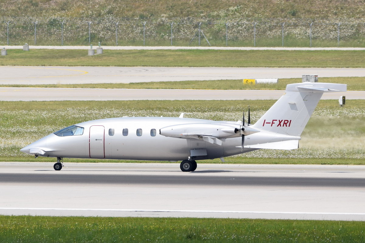 I-FXRI K-air Piaggio P-180 Avanti  , MUC , 02.06.2017