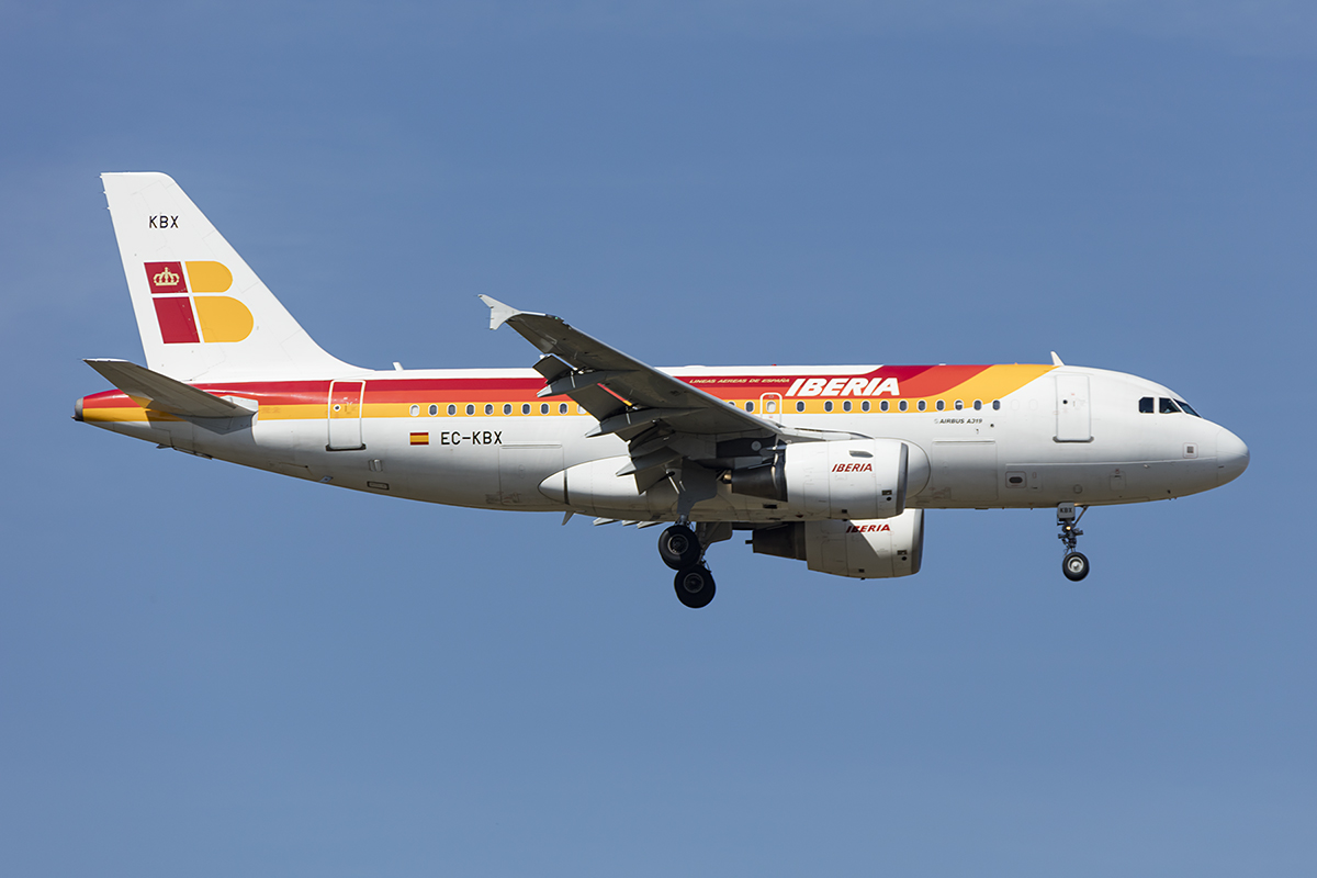 Iberia, EC-KBX, Airbus, A319-111, 07.04.2018, FRA, Frankfurt, Germany 

