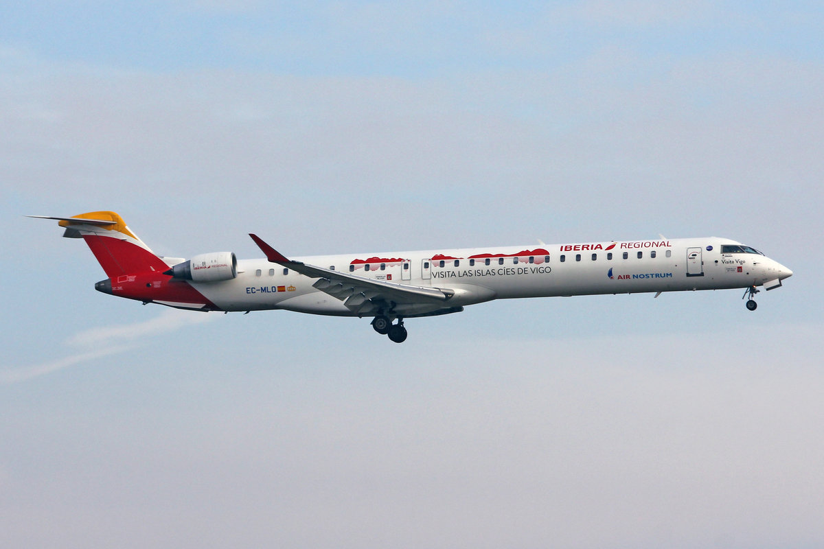 Iberia Regional (Operated by Air Nostrum), EC-MLO, Bombardier CRJ-1000, msn: 19050,  Vista Vigo , 23.Januar 2019, ZRH Zürich, Switzerland.