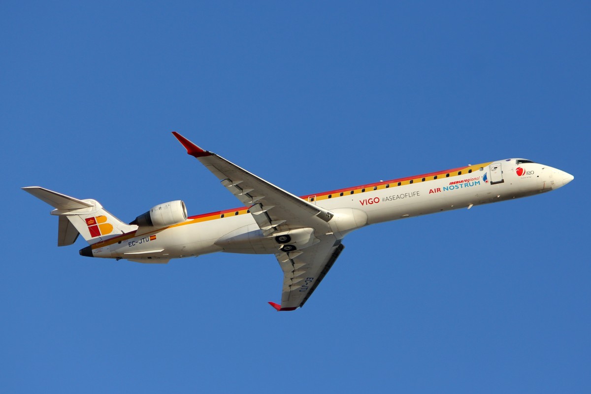 Iberia Regional (Operated by Air Nostrum), EC-JTU, Bombardier CRJ-900, 18.Dezember 2015, ACE Lanzarote, Spain.