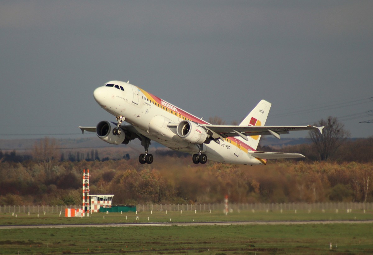 Iberia,EC-HGR, (c/n 1154),Airbus A 319-111, 21.11.2015,DUS-EDDL, Düsseldorf, Germany (Taufname :Garbea)