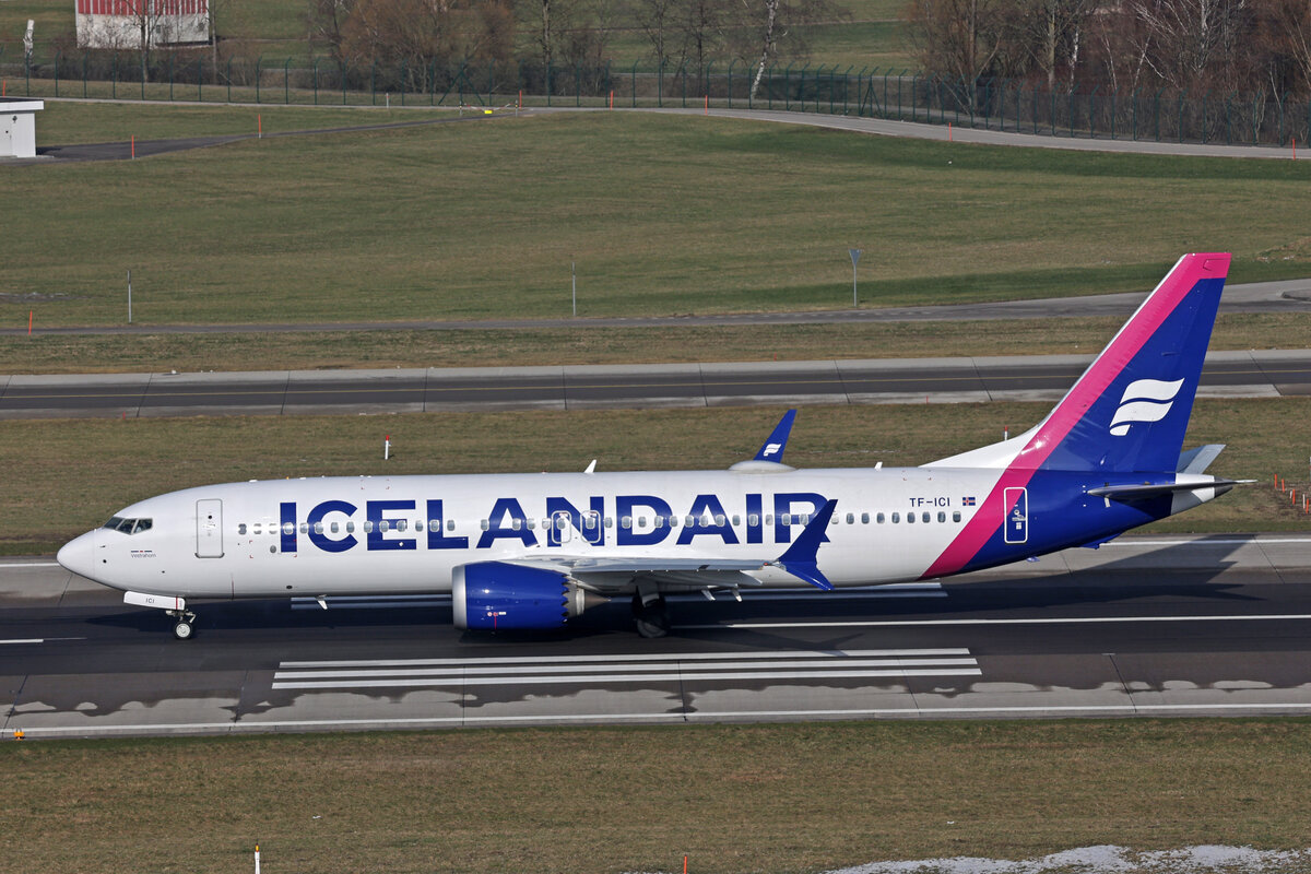 Icelandair, TF-ICI, Boeing B737-8MAX, msn: 64992/7000, 16.Januar 2024, ZRH Zürich, Switzerland.