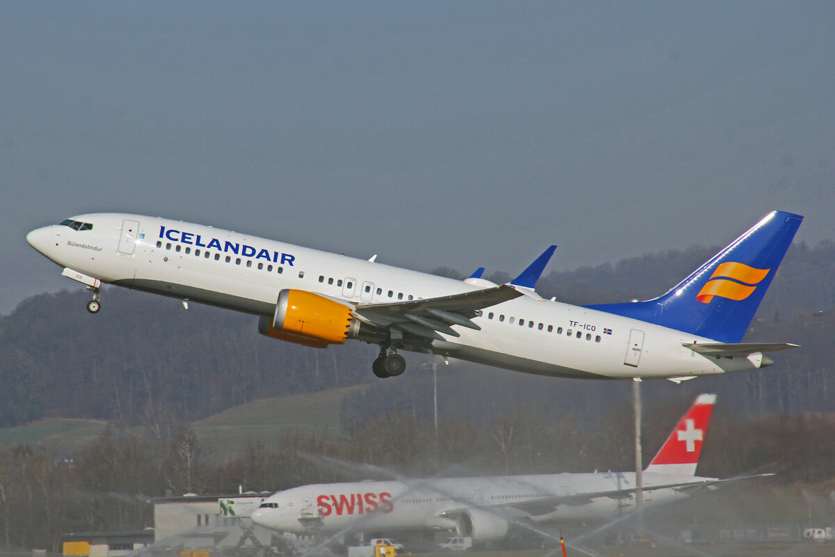 Icelandair, TF-ICO, Boeing 737-8MAX, msn: 44358/7410,  Búlandstindur , 16.Januar 2022, ZRH Zürich, Switzerland.