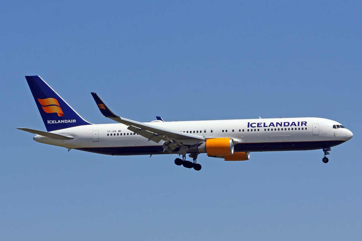 Icelandair, TF-ISW, Boeing 767-319ER, msn: 28745/677, 09.Juli 2018, ZRH Zürich, Switzerland.