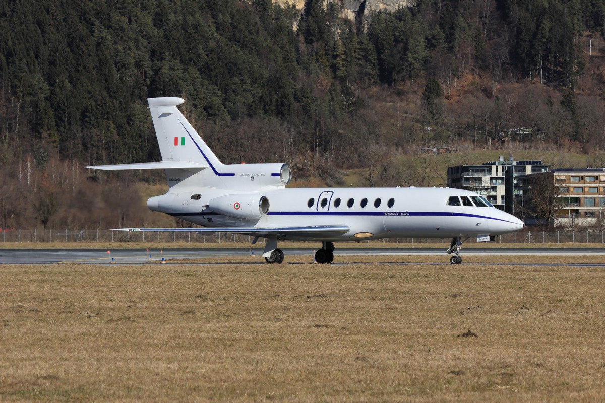 INN Innsbruck-Kranebitten, Austria, 15. Februar 2014, Italian Air Force Falcon 50 MM62026 von Rom Ciampino

Flugnr. IAM3180