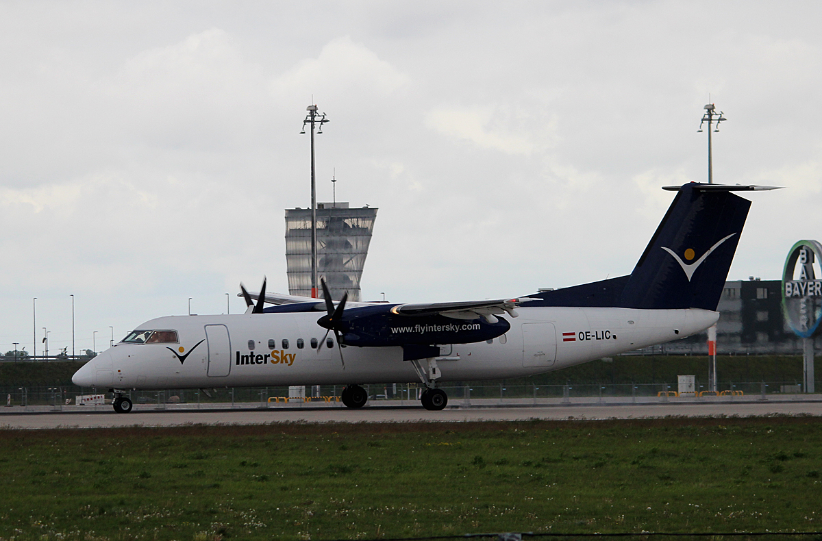 InterSky DHC-8-314Q OE-LIC beim Start in Berlin-Schnefeld(BER) am 14.05.2015