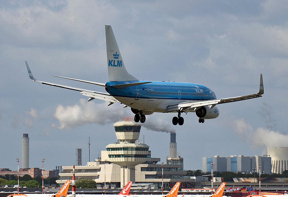 KLM, Boeing B 737-7K2, PH-BGO, TXL, 03.05.2019