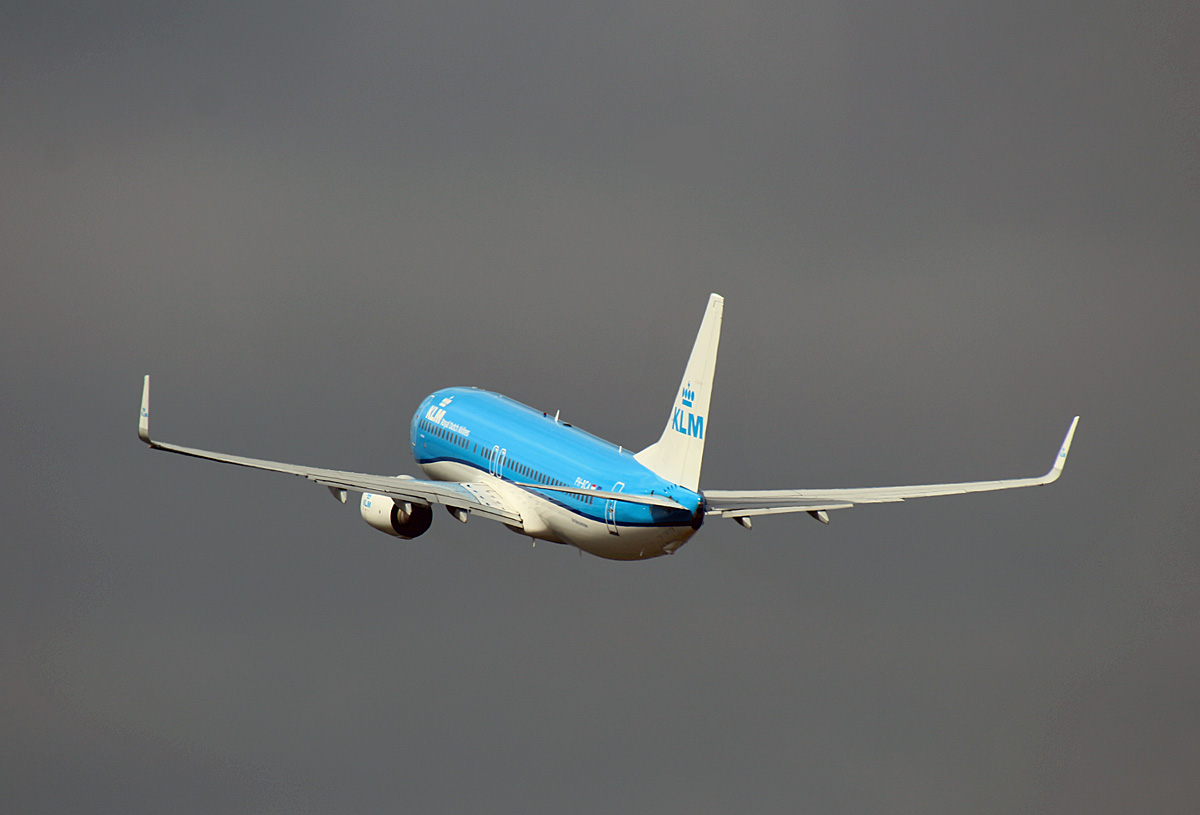 KLM, Boeing B 737-8K2, PH-BCA, BER, 19.08.2021