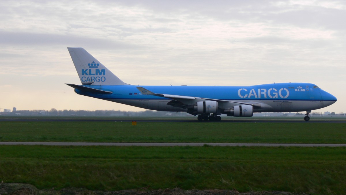 KLM Cargo mit PH-CKB Boeing 747-406  -Leeuwin-  am 20.04.2012 in Amsterdam.