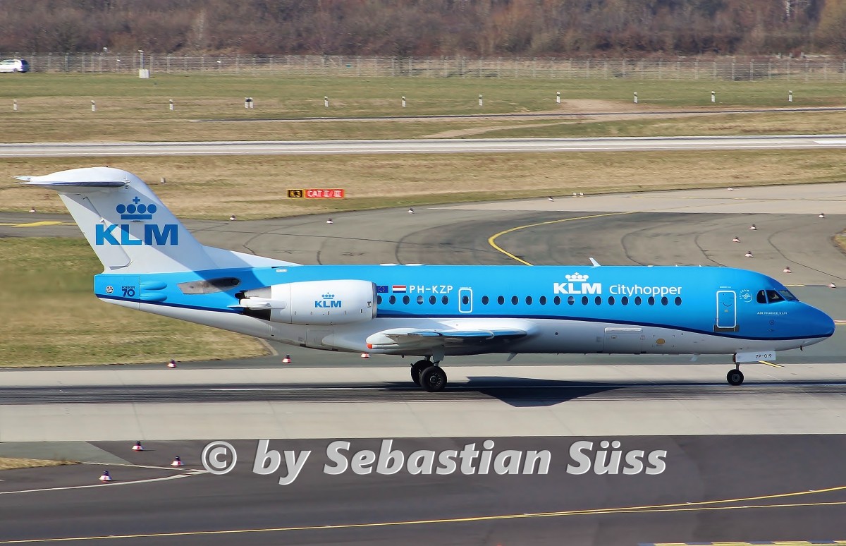 KLM Cityhopper F70 PH-KZP @ DUS. 11.3.15