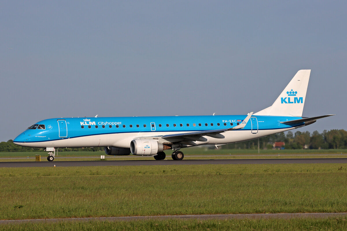 KLM Cityhopper, PH-EXC, Embraer ERJ-190STD, msn: 19000659, 18.Mai 2023, AMS Amsterdam, Netherlands.