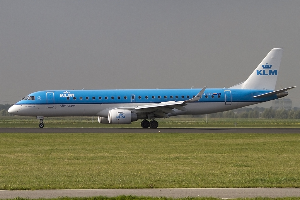 KLM - Cityhopper, PH-EZS, Embraer, 190LR, 07.10.2013, AMS, Amsterdam, Netherlands 




