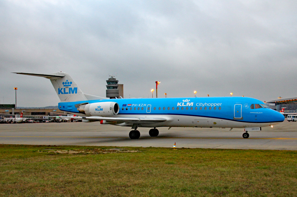 KLM Cityhopper, PH-KZM, Fokker 70, 3.Dezember 2016, ZRH Zürich, Switzerland.