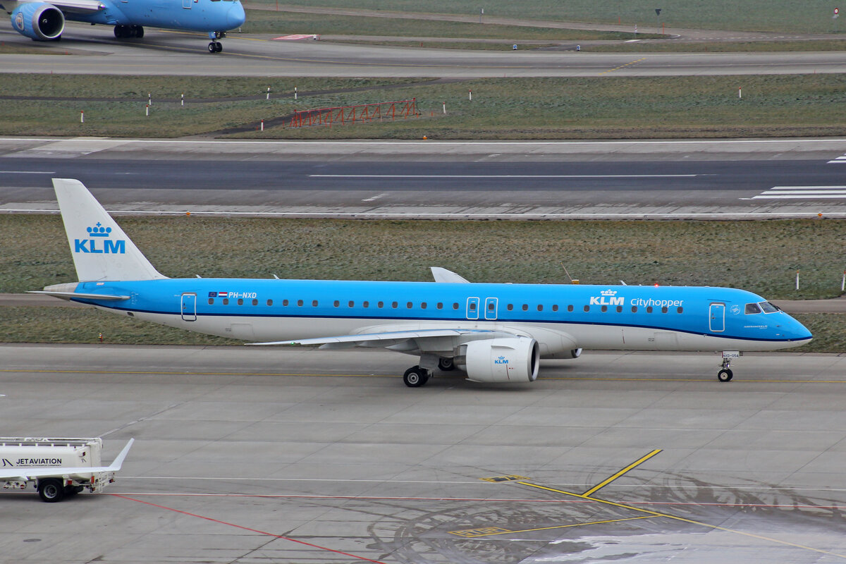 KLM Cityhopper, 
PH-NXD, Embraer E195-E2, msn: 19020054, 20.Januar 2023, ZRH Zürich, Switzerland.