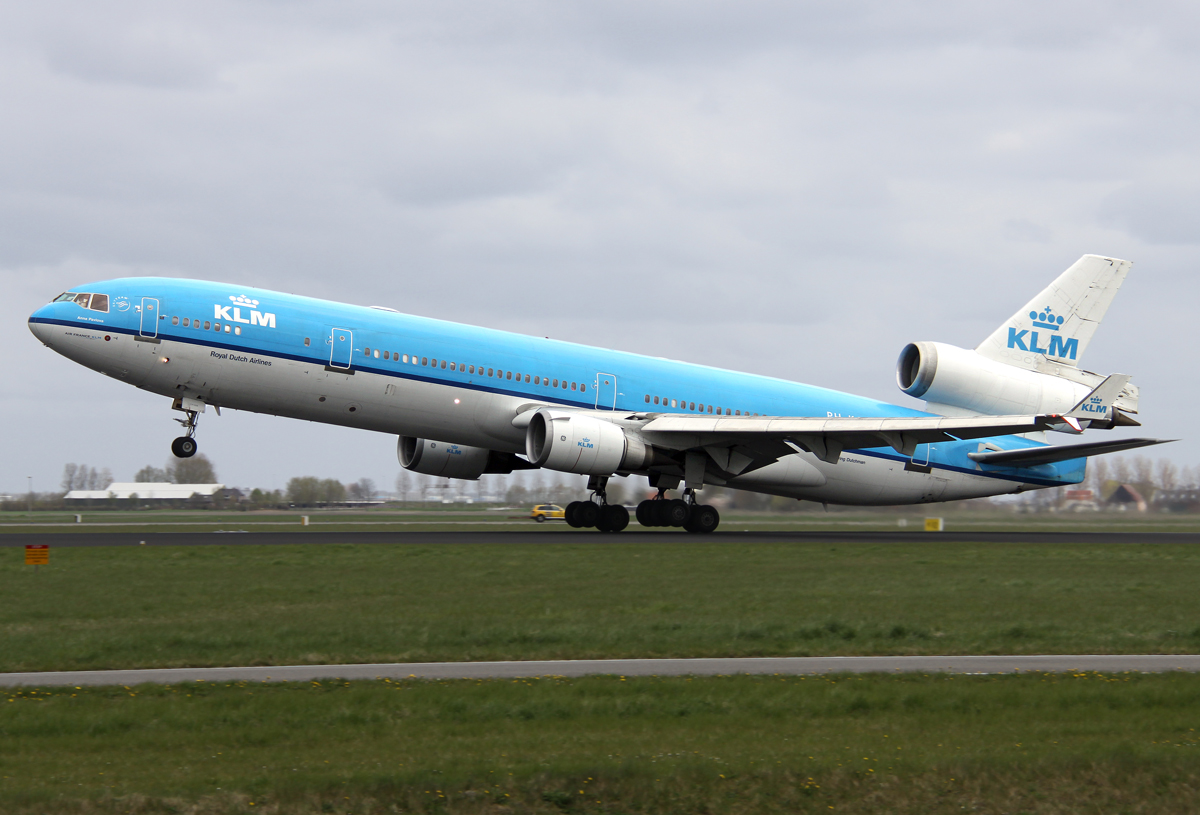 KLM MD-11 PH-KCB beim Takeoff auf 36L in AMS / EHAM / Amsterdam am 15.04.2012