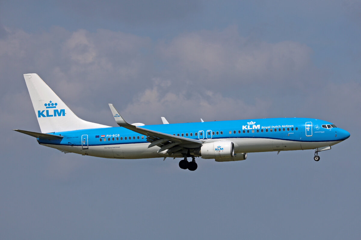KLM Royal Dutch Airlines, PH-BGB, Boeing B737-8K2, msn: 37594/2594,  Regenwulp / Whimbrel , 19.Mai 2023, AMS Amsterdam, Netherlands.