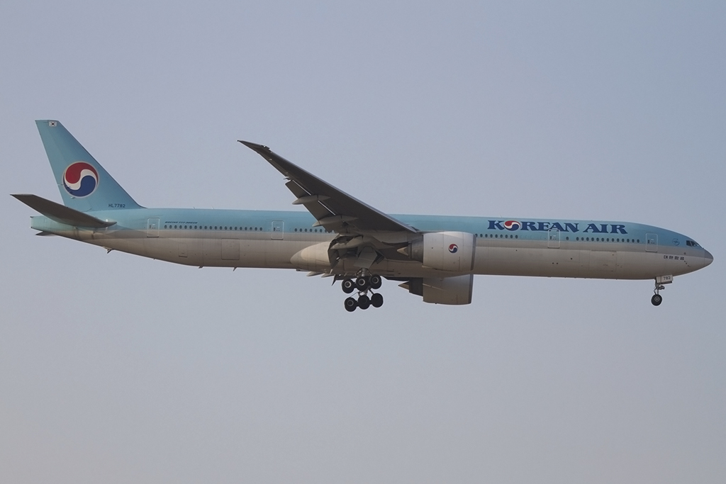 Korean Air, HL7782, Boeing, B777-3B5-ER, 06.03.2014, FRA, Frankfurt, Germany 



