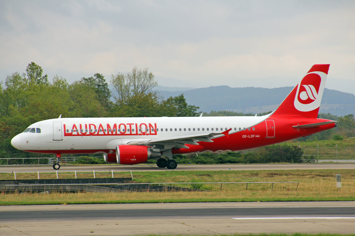 Laudamotion, OE-LOF, Airbus A320-214, msn: 4329, 03.September 2018, BSL Basel-Mülhausen, Switzerland.
