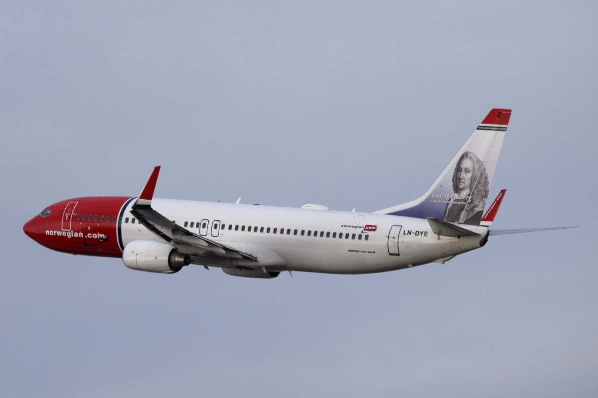 LN-DYE Norwegian Air Shuttle Boeing 737-8JP(WL)  in München gestartet am 12.12.2015