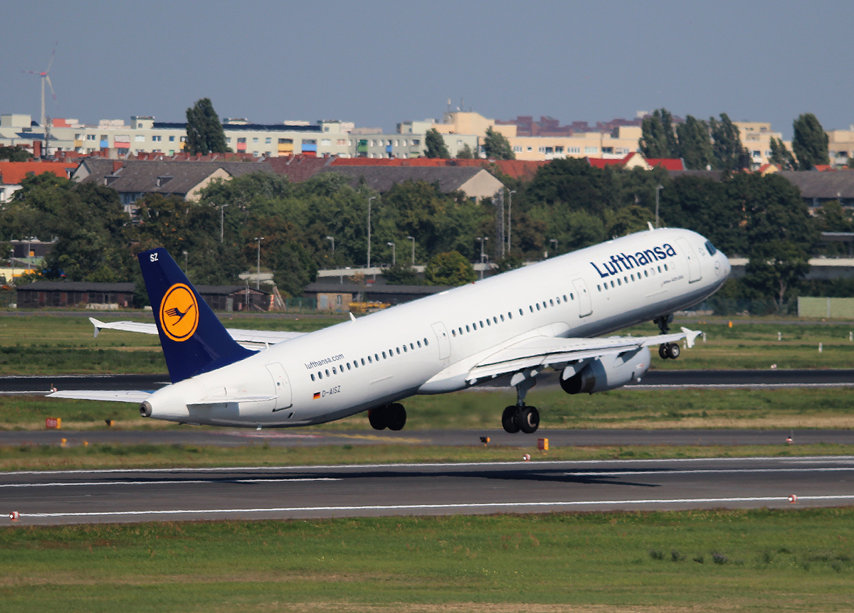 Lufthansa A 321-231 D-AISZ beim Start in Berlin-Tegel am 06.09.2013