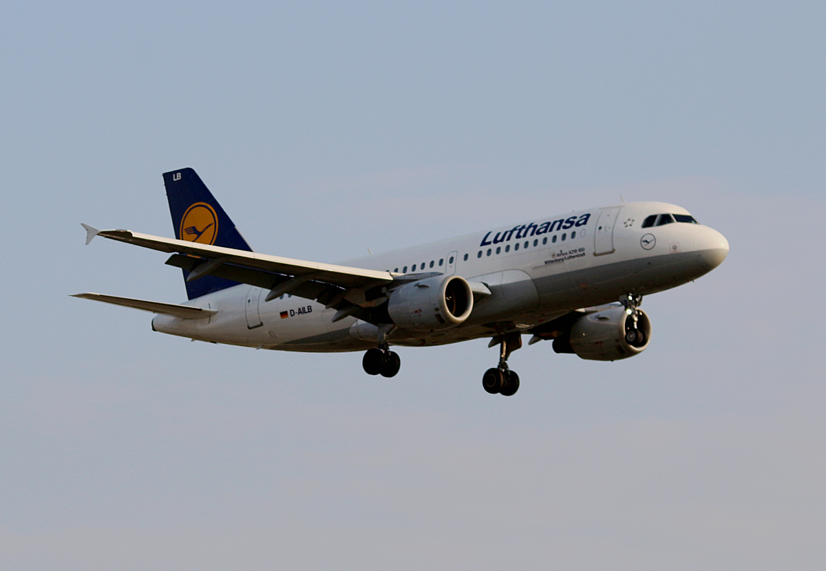 Lufthansa, Aibus A 319-114, D-AILB,  Lutherstadt Wittenberg , TXL, 23.09.2016