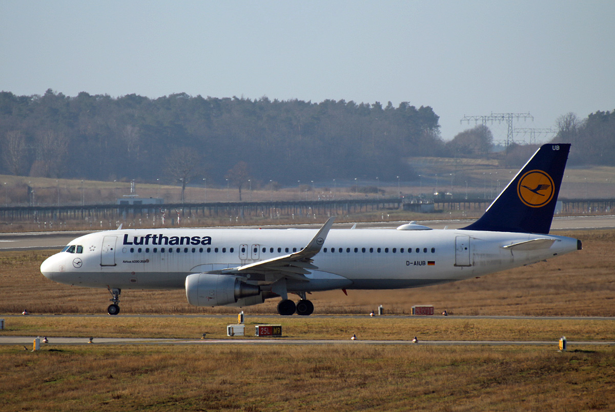 Lufthansa, Airbus A 320-214, D-AIUB, BER, 12.02.2022