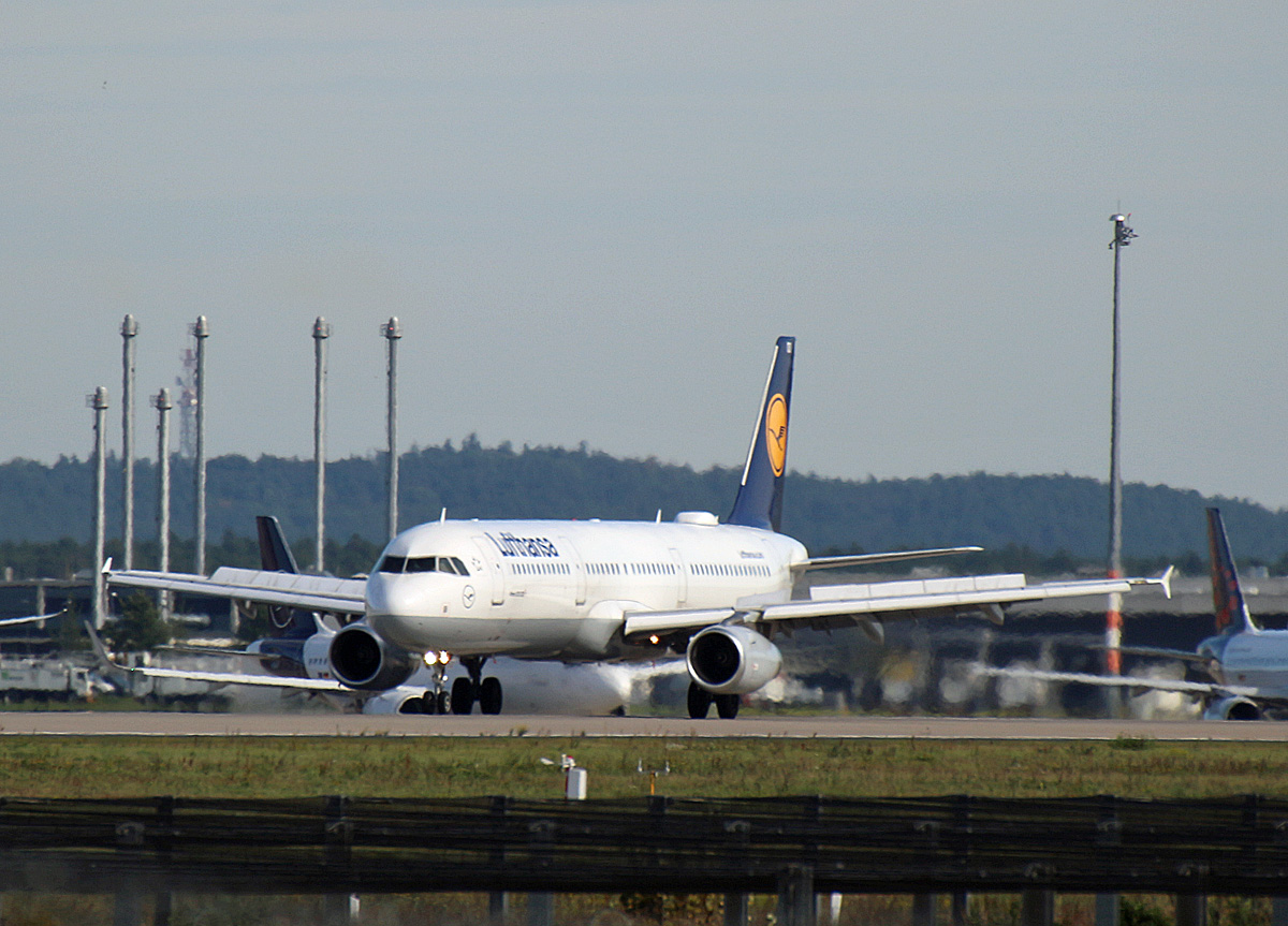 Lufthansa, Airbus A 321-231, D-AIDO, BER, 02.10.2021