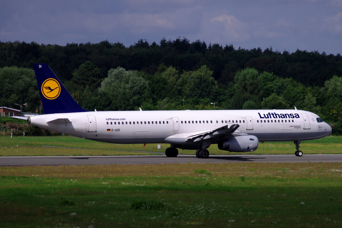 Lufthansa Airbus A321-200 D-AIDI   26.07.2016  Hamburg Fuhlsbüttel   
