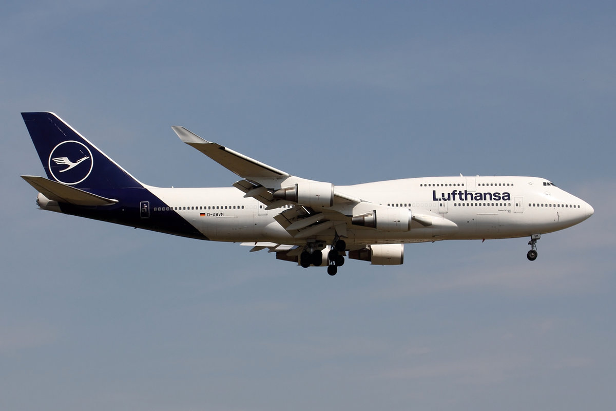 Lufthansa Boeing 747-430 D-ABVM bei der Landung in Frankfurt 18.6.2019
