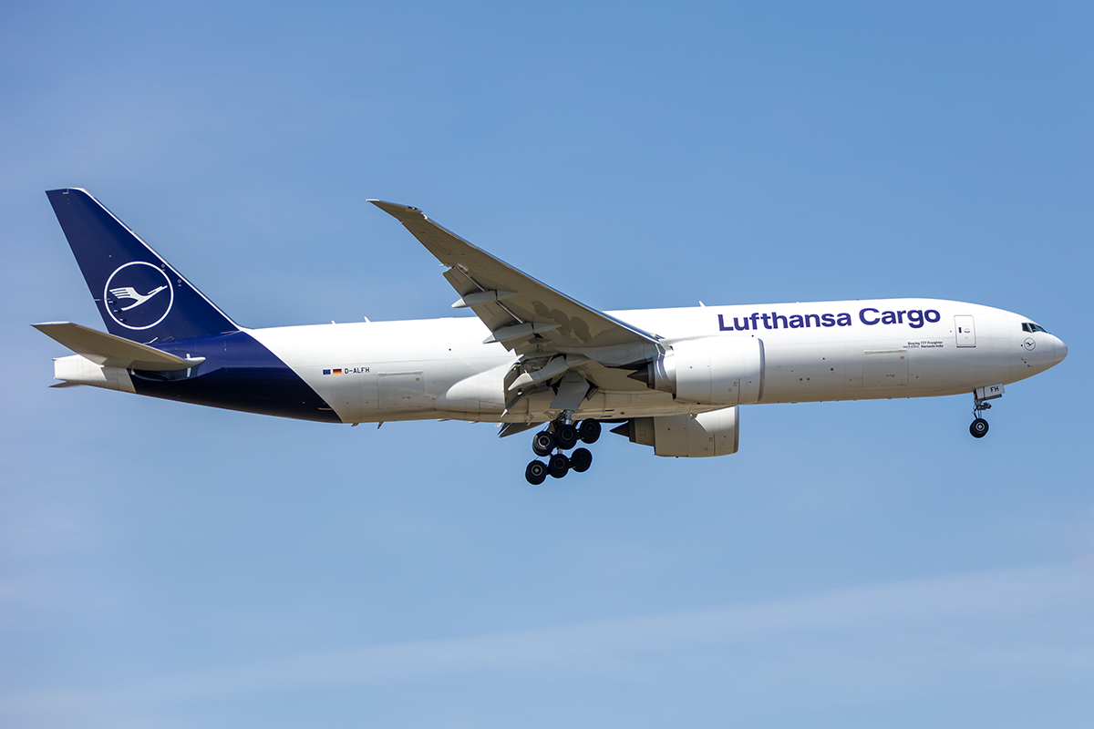 Lufthansa Cargo, D-ALFH, Boeing, B777-FBT, 22.04.2021, FRA, Frankfurt, Germany