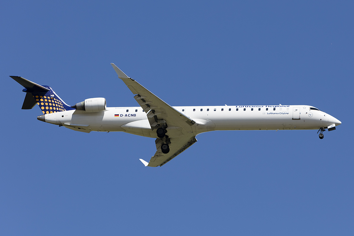 Lufthansa - CityLine, D-ACNB, Bombardier, CRJ-900NG, 06.08.2018, LEJ, Leipzig, Germany 



