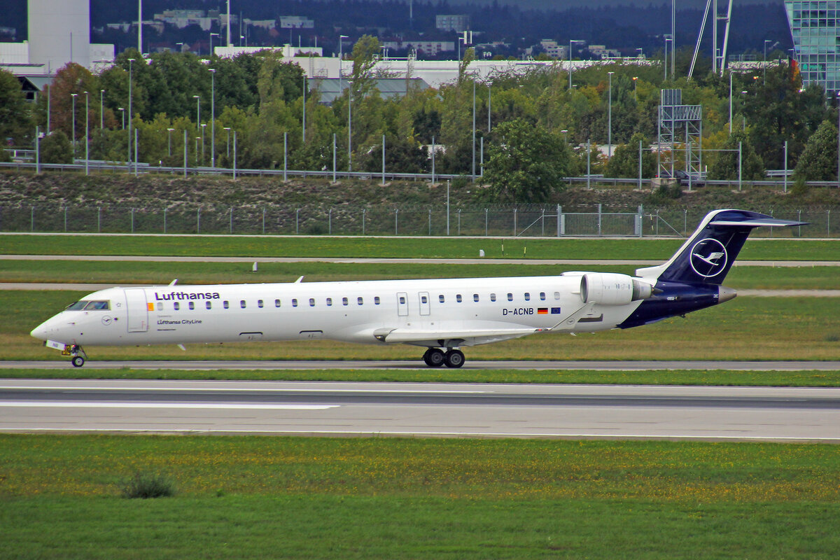 Lufthansa CityLine, D-ACNB, Bombardier CRJ-900LR, msn: 15230,  Wermelskirchen , 10.September 2022, MUC München, Germany.