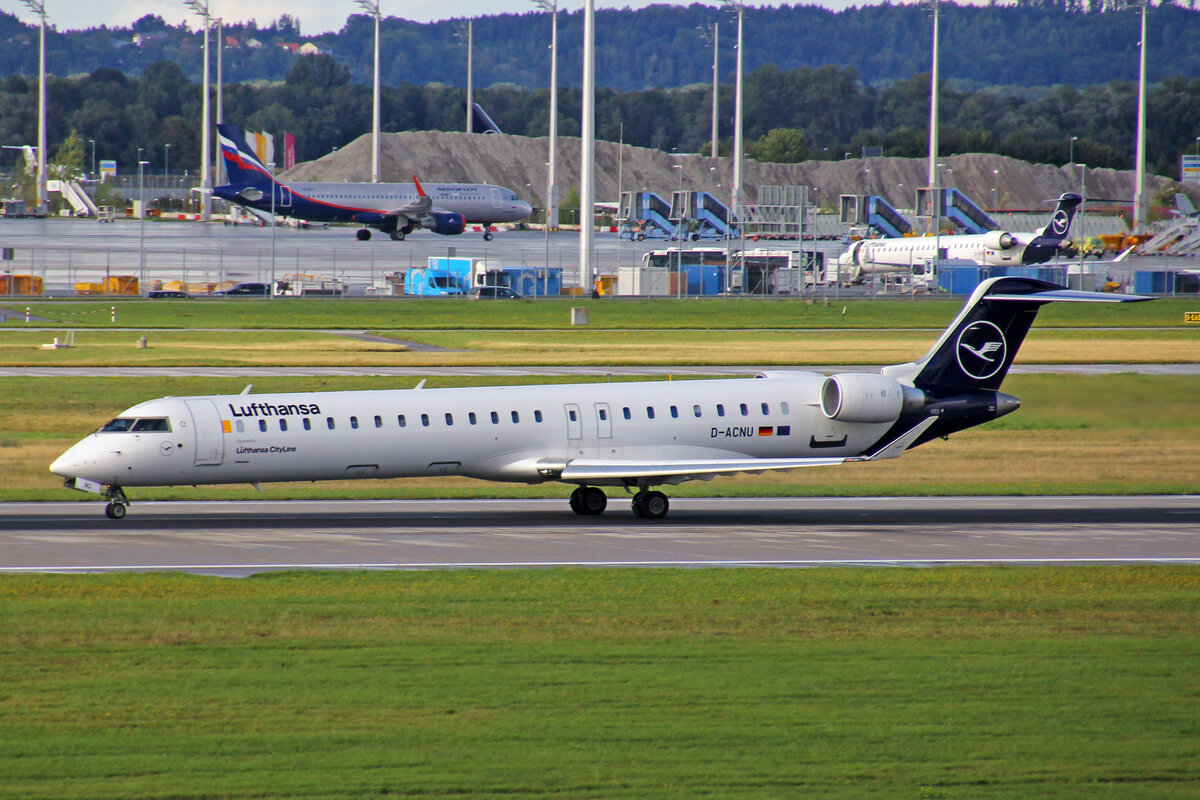 Lufthansa CityLine, D-ACNU, Bombardier CRJ-900LR, msn: 15267,  Uetersen ,  10.September 2022, MUC München, Germany.