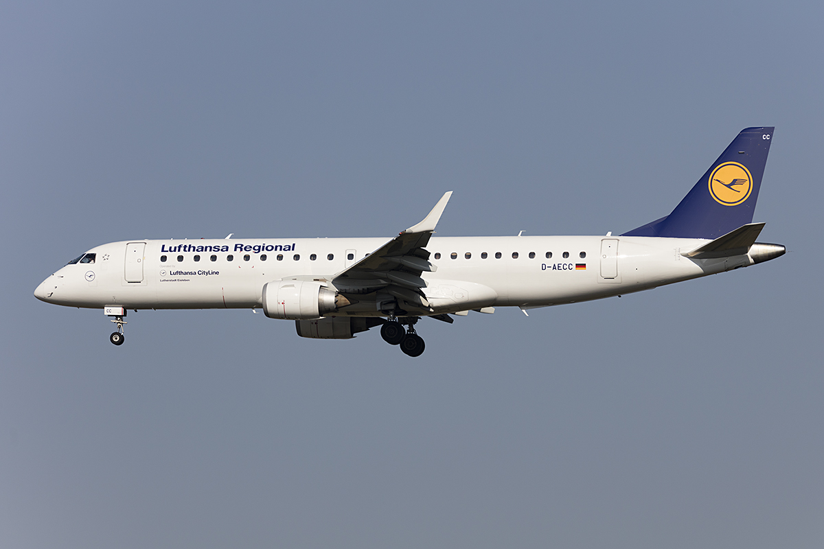 Lufthansa - CityLine, D-AECC, Embraer, ERJ-190, 17.10.2017, FRA, Frankfurt, Germany 




