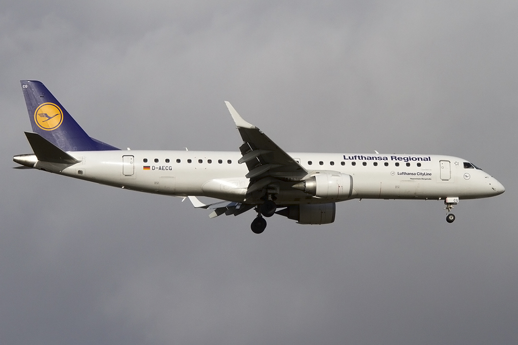 Lufthansa - CityLine, D-AECG, Embraer, ERJ-190, 08.02.2015, FRA, Frankfurt, Germany


