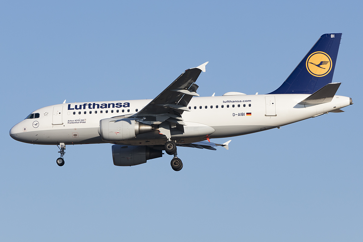 Lufthansa, D-AIBI, Airbus, A319-112, 14.10.2018, FRA, Frankfurt, Germany 


