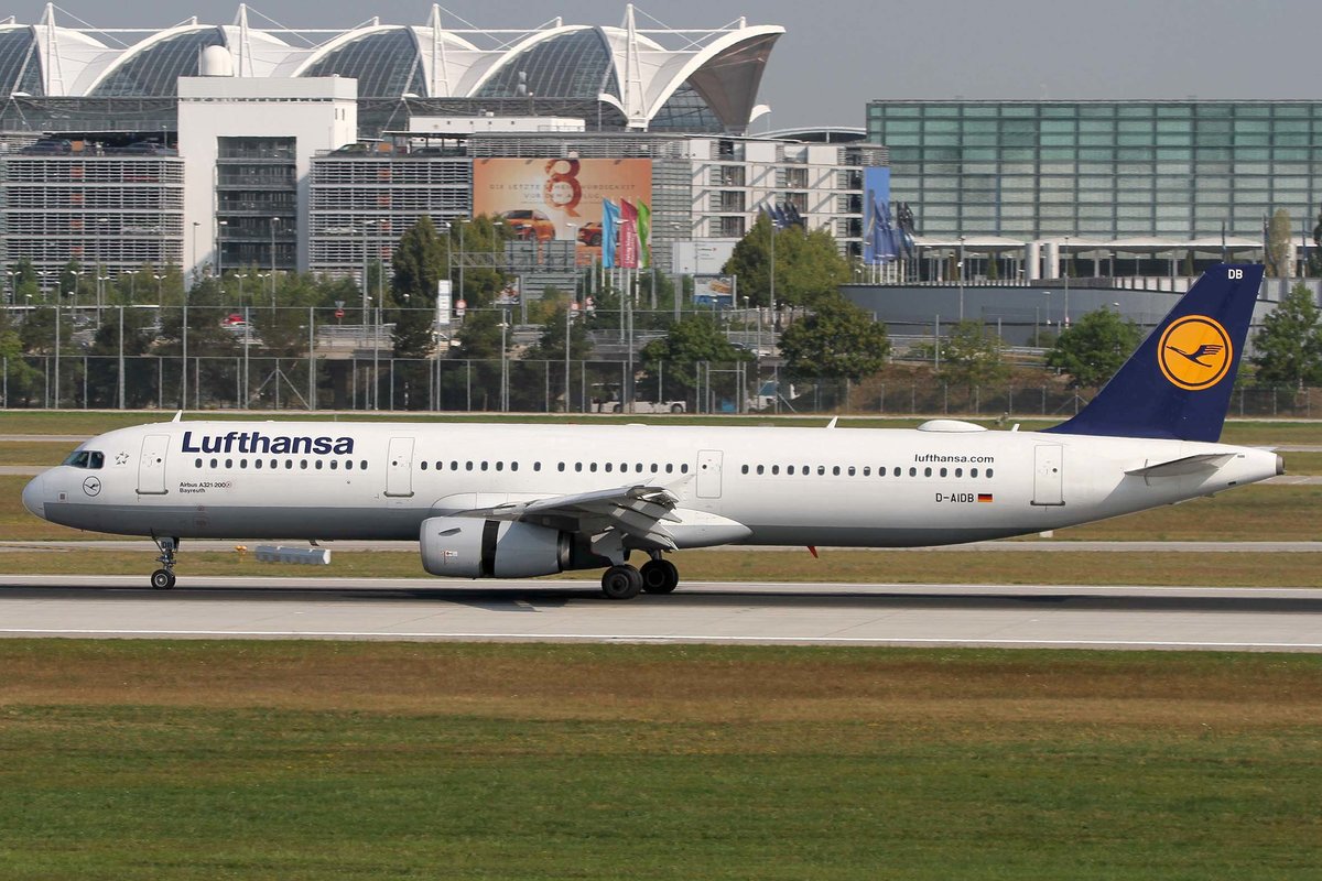 Lufthansa, D-AIDB, Airbus, A 321-231,  Bayreuth , MUC-EDDM, München, 20.08.2018, Germany