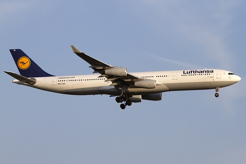 Lufthansa, D-AIGF, Airbus, A340-311, 28.09.2013, FRA, Frankfurt, Germany



