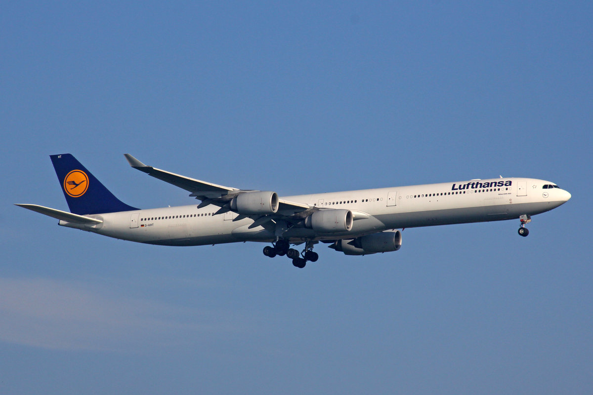 Lufthansa, D-AIHT, Airbus A340-642, 25.September 2016, MUC München, Germany.