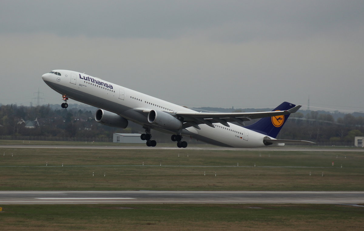 Lufthansa, D-AIKJ,(c/n 701),Airbus A 330-343 X, 18.03.2017, DUS-EDDL, Düsseldorf, Germany (Name: Bottrop) 