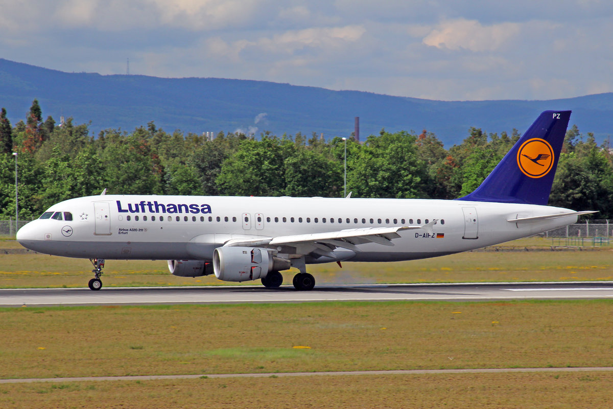 Lufthansa, D-AIPZ, Airbus A320-211,  Erfurt , 20.Mai 2017, FRA Frankfurt am Main, Germany.