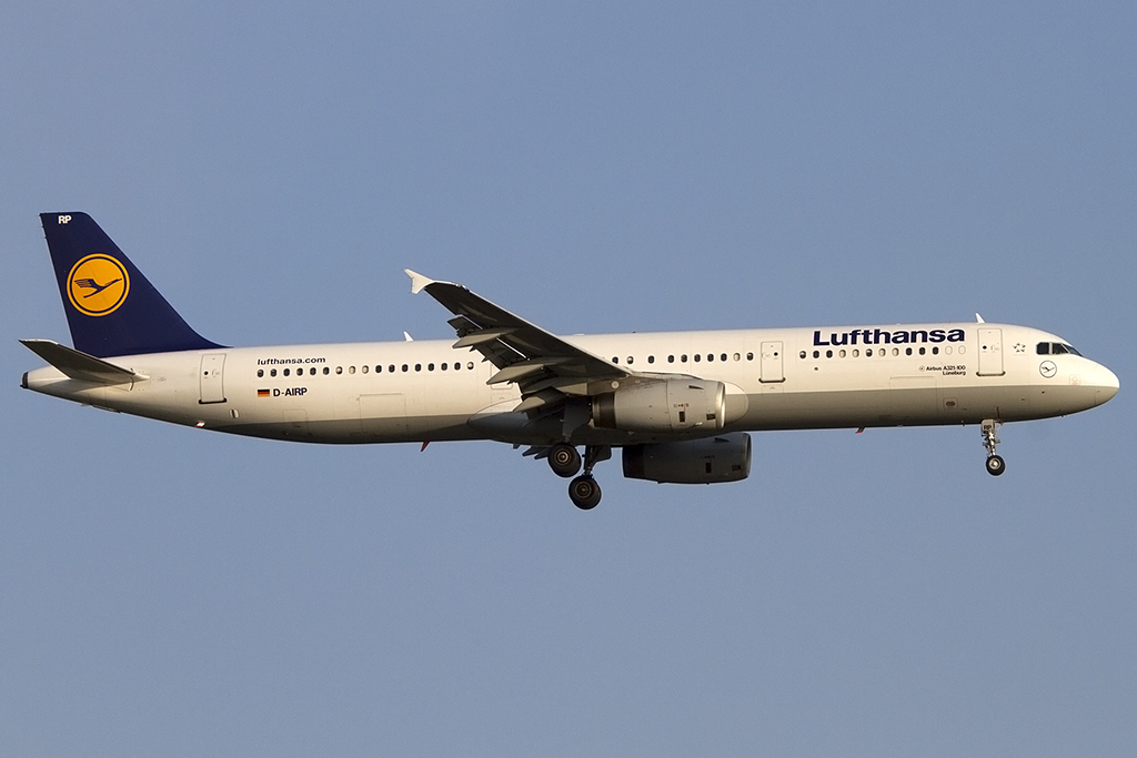Lufthansa, D-AIRP, Airbus, A321-131, 28.09.2013, FRA, Frankfurt, Germany 



